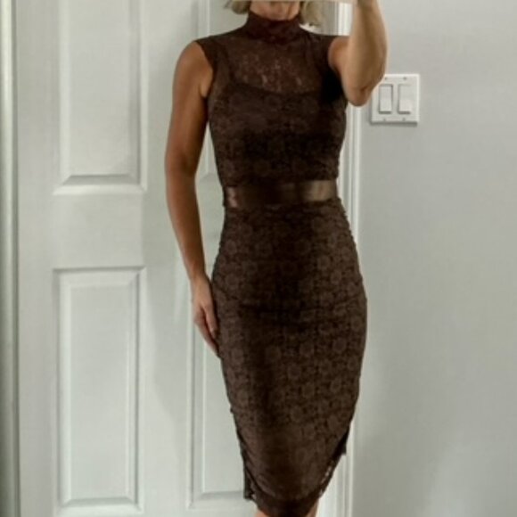 Cocktail Brown (worn once) lace, bodycon, open keyhole back dress size xs - Picture 3 of 12